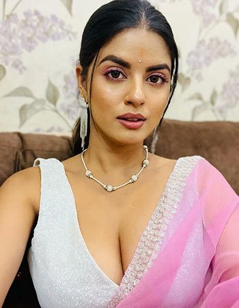 Call Girls service in Indore